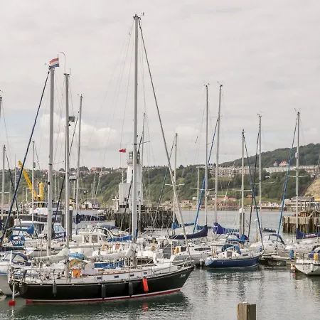 Sanderling Scarborough