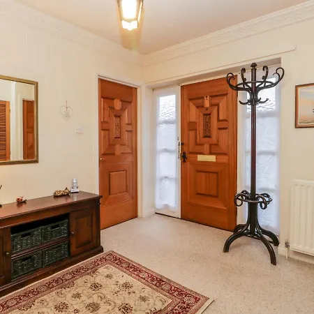 Sanderling * Scarborough